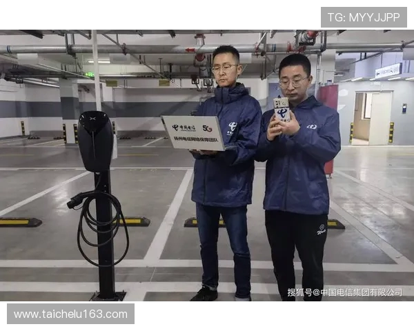 江苏新闻:机器狗助力南鸟巢实现3万人信号满格保障系统全面升级 江苏新闻:机器狗助力南鸟巢实现3万人信号满格保障系统全面升级