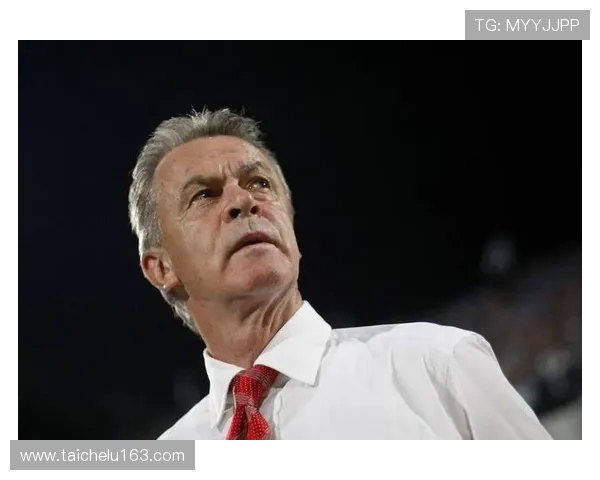 传奇主帅希斯菲尔德携三人荣耀入选德国足球名人堂 传奇主帅希斯菲尔德携三人荣耀入选德国足球名人堂