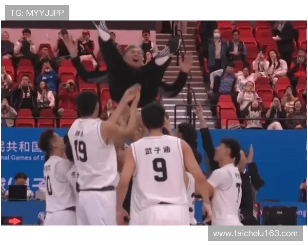 为何落后19分能逆转山东？是裁判帮忙吗？郑永刚1次换人扭转败局